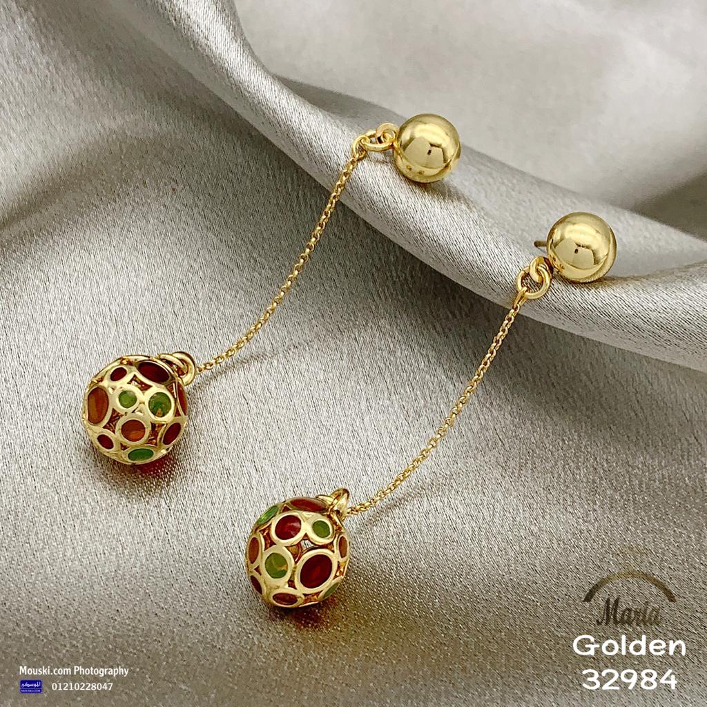 حلق ماريا الكرات المتدلية الذهبية الملونة ✨